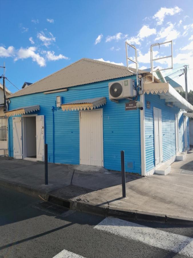 Kazhotel - Au Centre Ville De Saint-Denis Dış mekan fotoğraf
