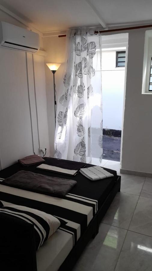 Kazhotel - Au Centre Ville De Saint-Denis Dış mekan fotoğraf