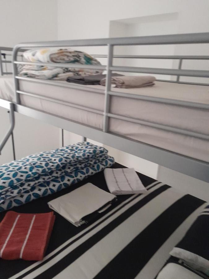Kazhotel - Au Centre Ville De Saint-Denis Dış mekan fotoğraf