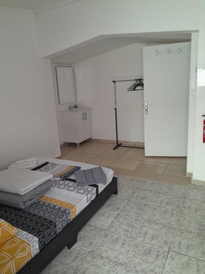 Kazhotel - Au Centre Ville De Saint-Denis Dış mekan fotoğraf